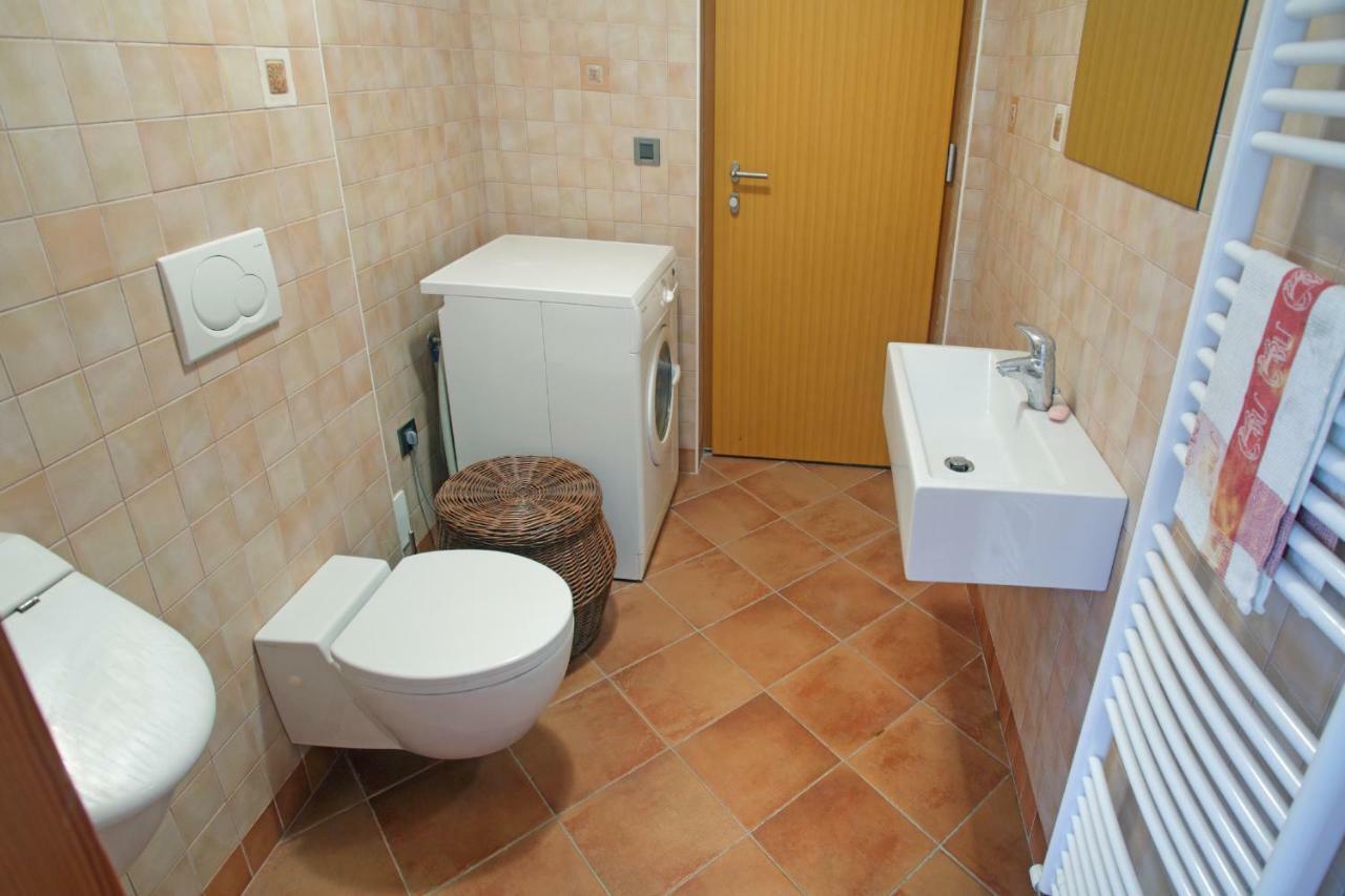 Spacious Villa In Parecag With A Swimming Pool Sečovlje Esterno foto